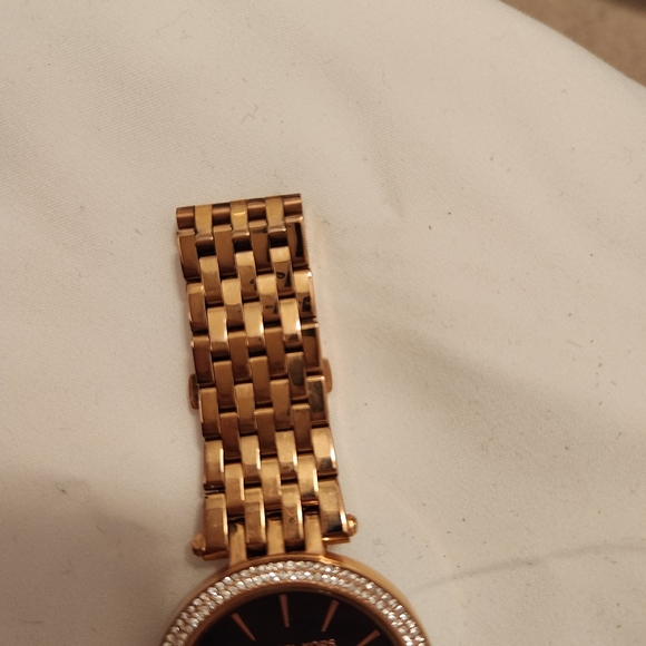 EUC Rose Gold Michael Kors Watch - Picture 9 of 10